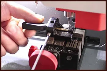 Usa Locksmith Service Surprise, AZ 623-687-3767 - 11-key-cutting